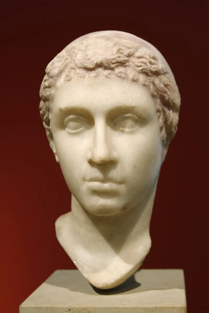 Marble bust of Cleopatra VII, Altes Museum, Berlin